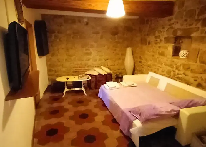 Charme & Relax In Centro Storico Appartement *