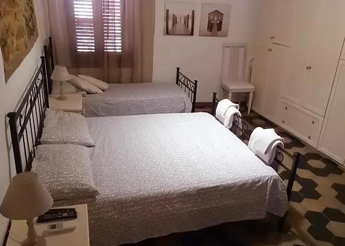 Charme & Relax In Centro Storico Gavorrano